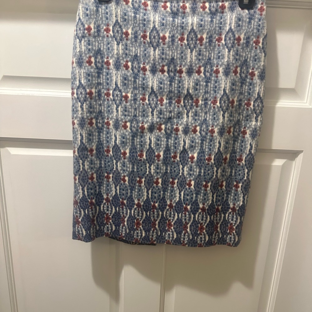 LOFT Blue and Red Patterned Pencil Skirt